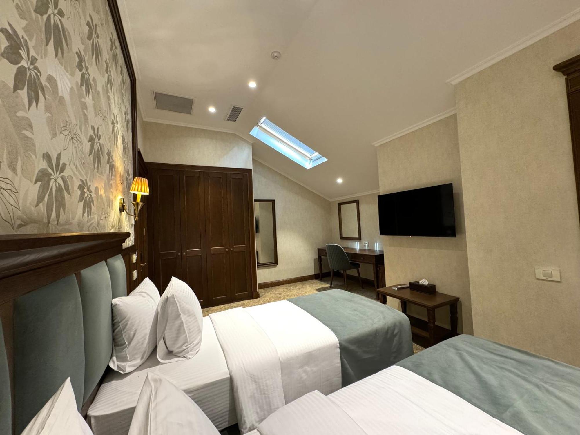 Midway Baku Hotel 外观 照片