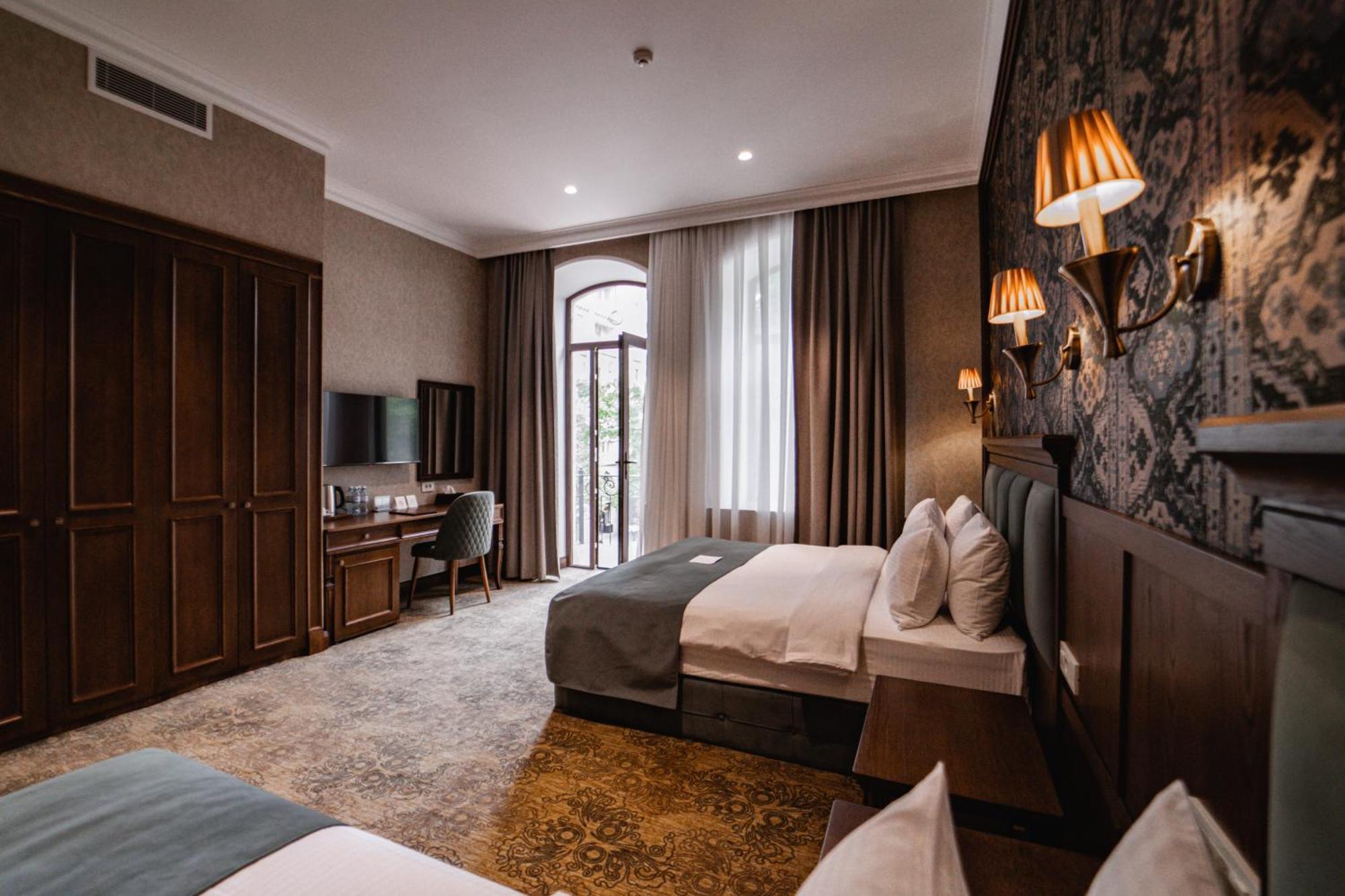 Midway Baku Hotel 外观 照片