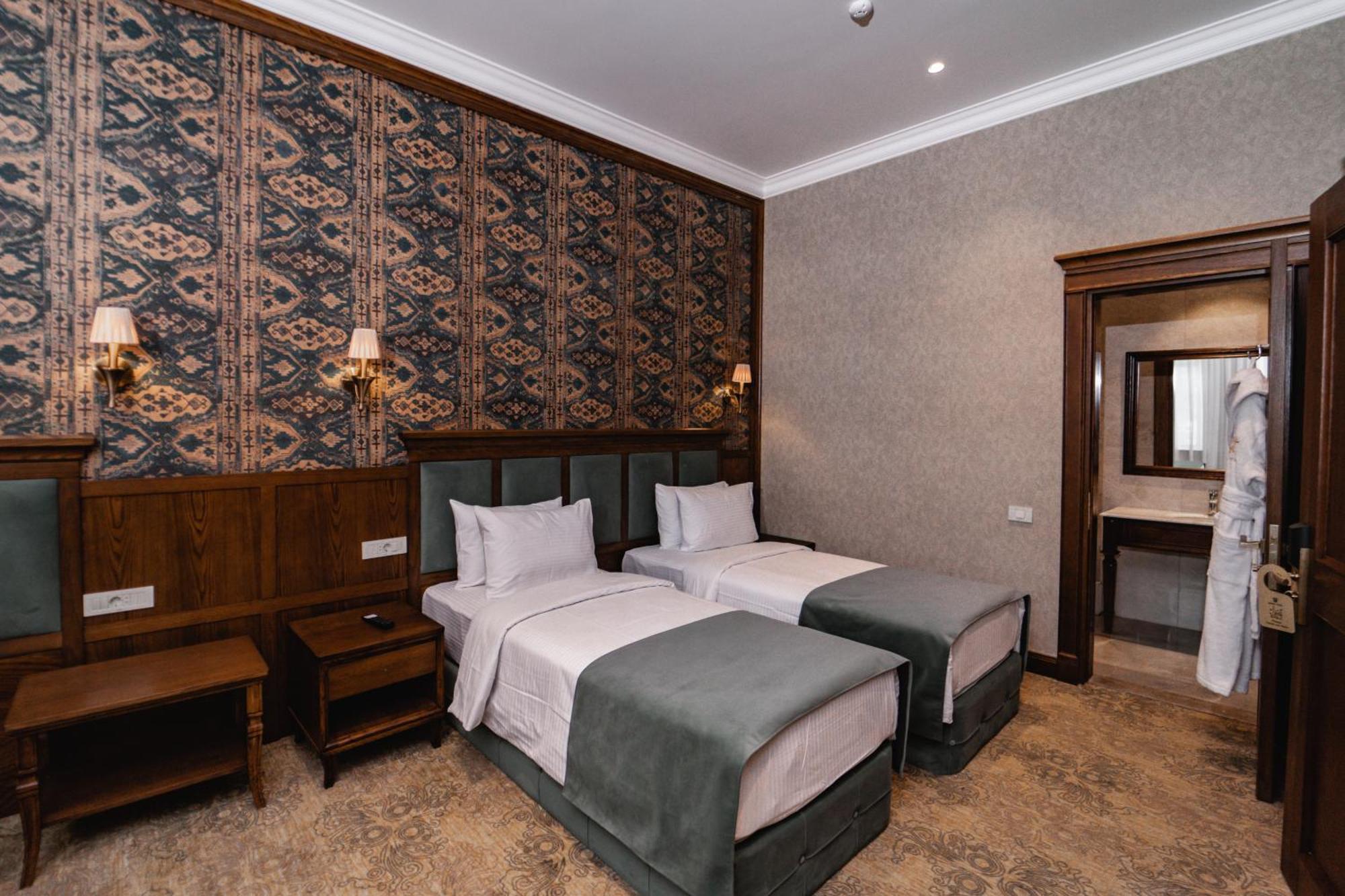 Midway Baku Hotel 外观 照片